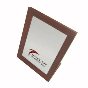 Care sunt provocările cu care se confruntă fabricile de oglinzi astăzi?