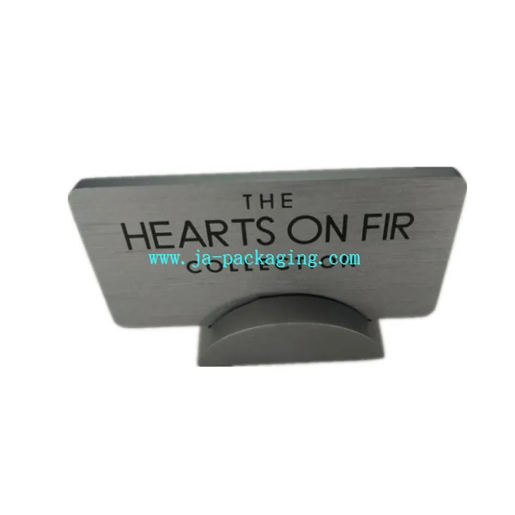 Grey Acrylic Plate de Denumire